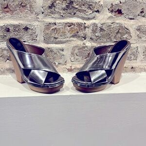 Metallic silver Marni platform